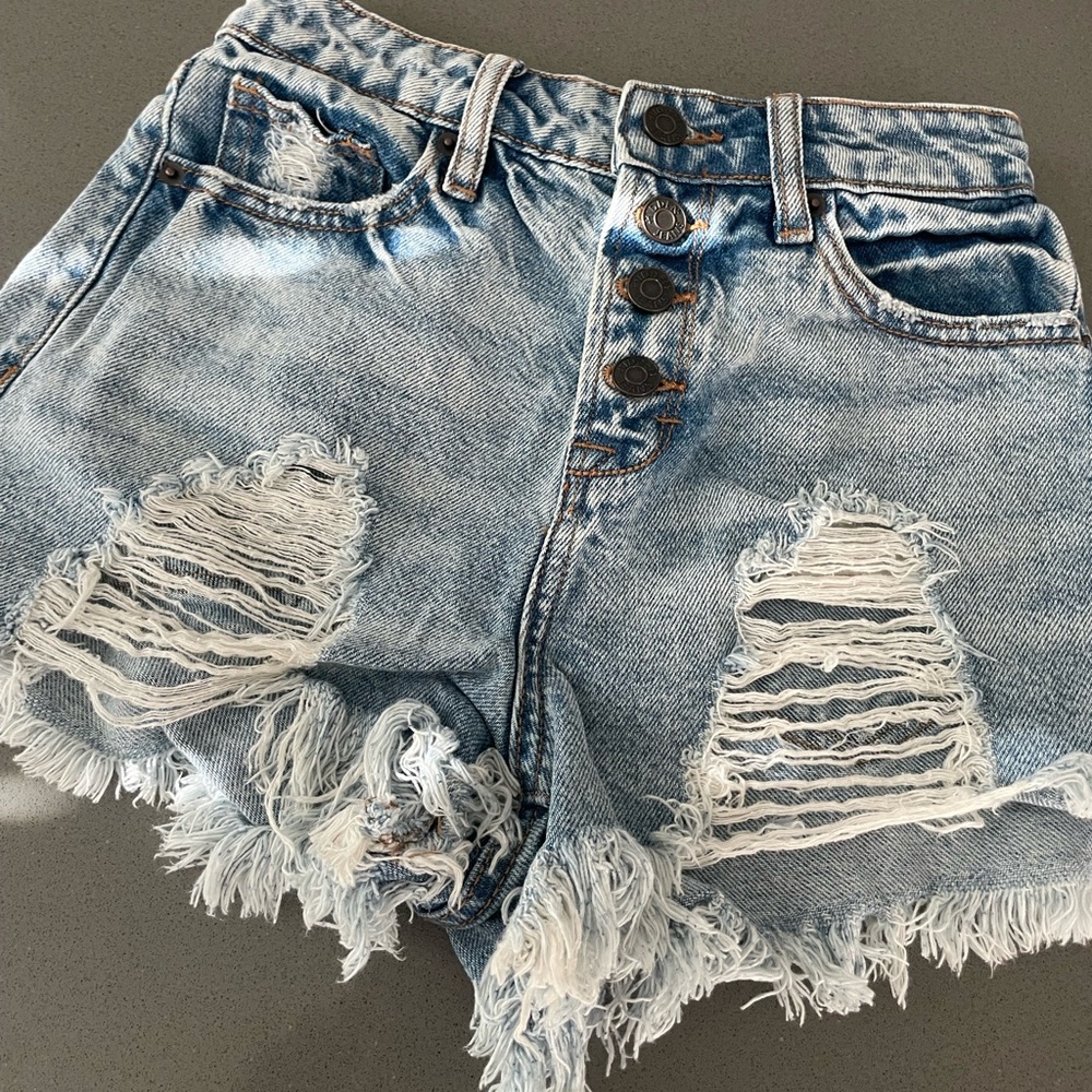 Frayed Hem Blue Denim Shorts